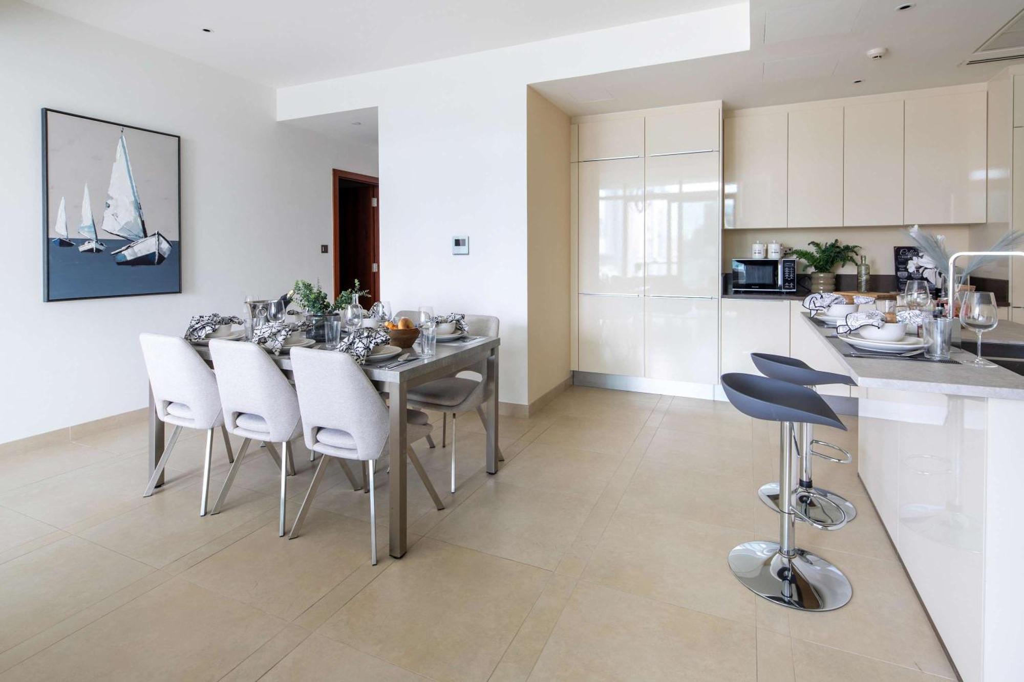 Apartment Frank Porter - Marina Gate *